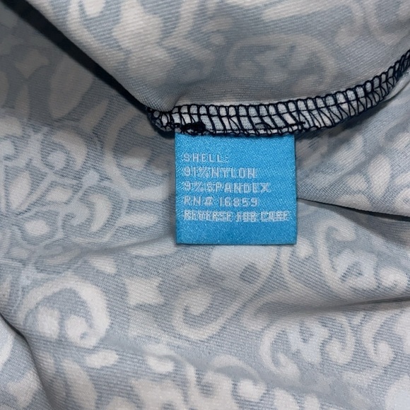 J. McLaughlin Catalyst 3/4 Sleeve Crew Neck Catalina Cloth Dress Blue Medallion - Picture 8 of 8